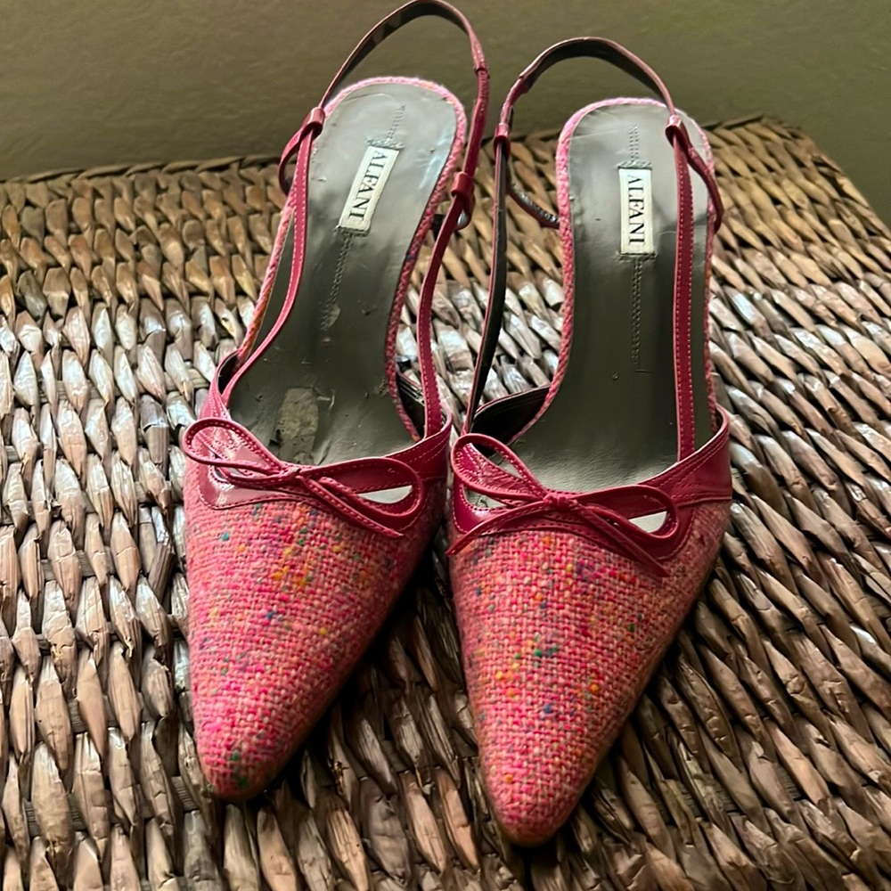 Alfani Gessa Pink shoes